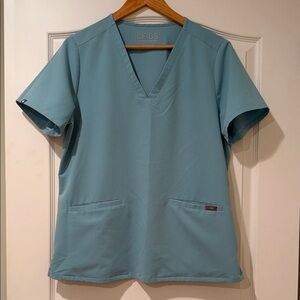 Figs Technical Collection Teal Scrub Top Dual Pockets, Size L